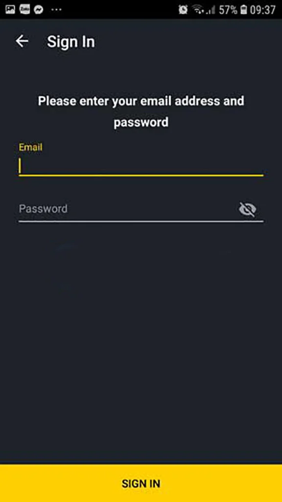 Fill in your login information, including your email address and passwordメールアドレスとパスワードを含むログイン情報を入力してください